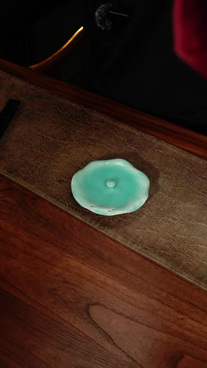 【闪购商品】【览古雅韵】粉青香插