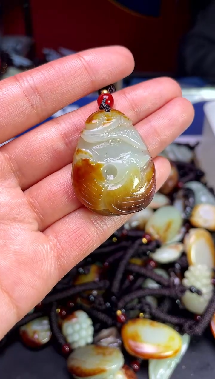 【闪购商品】和田玉颈饰未镶嵌1