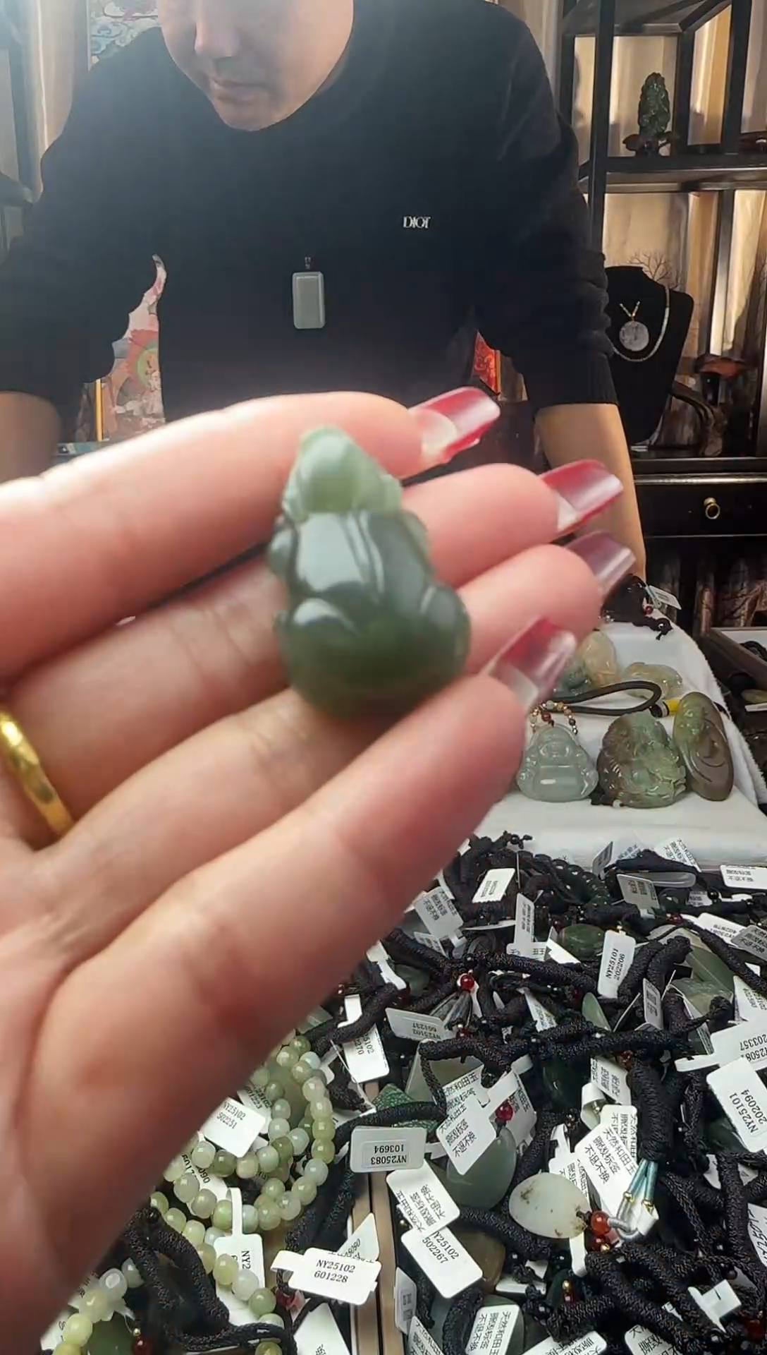 颈饰未镶嵌和田玉和田玉吊坠64