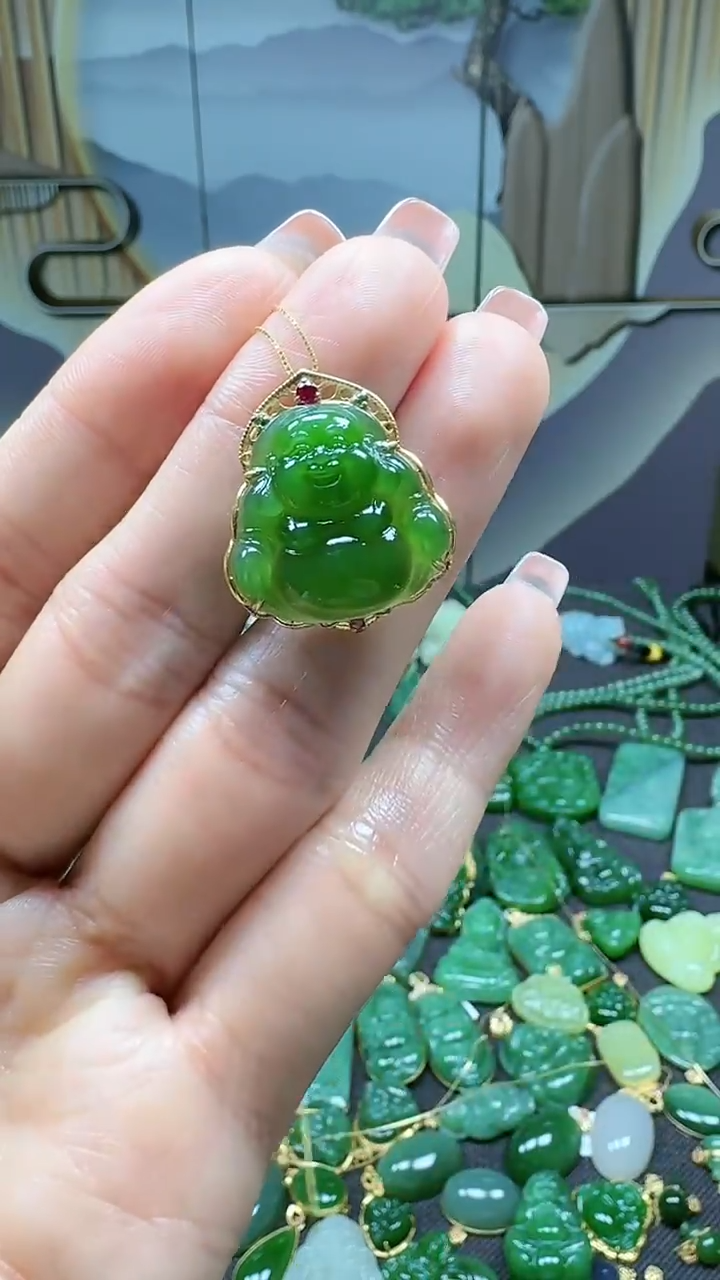【闪购商品】和田玉挂件18K金镶嵌1