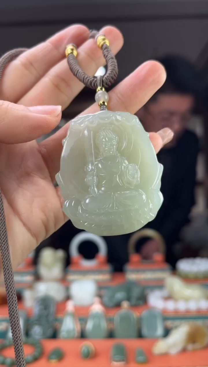 【闪购商品】和田玉颈饰未镶嵌佩佩鸡