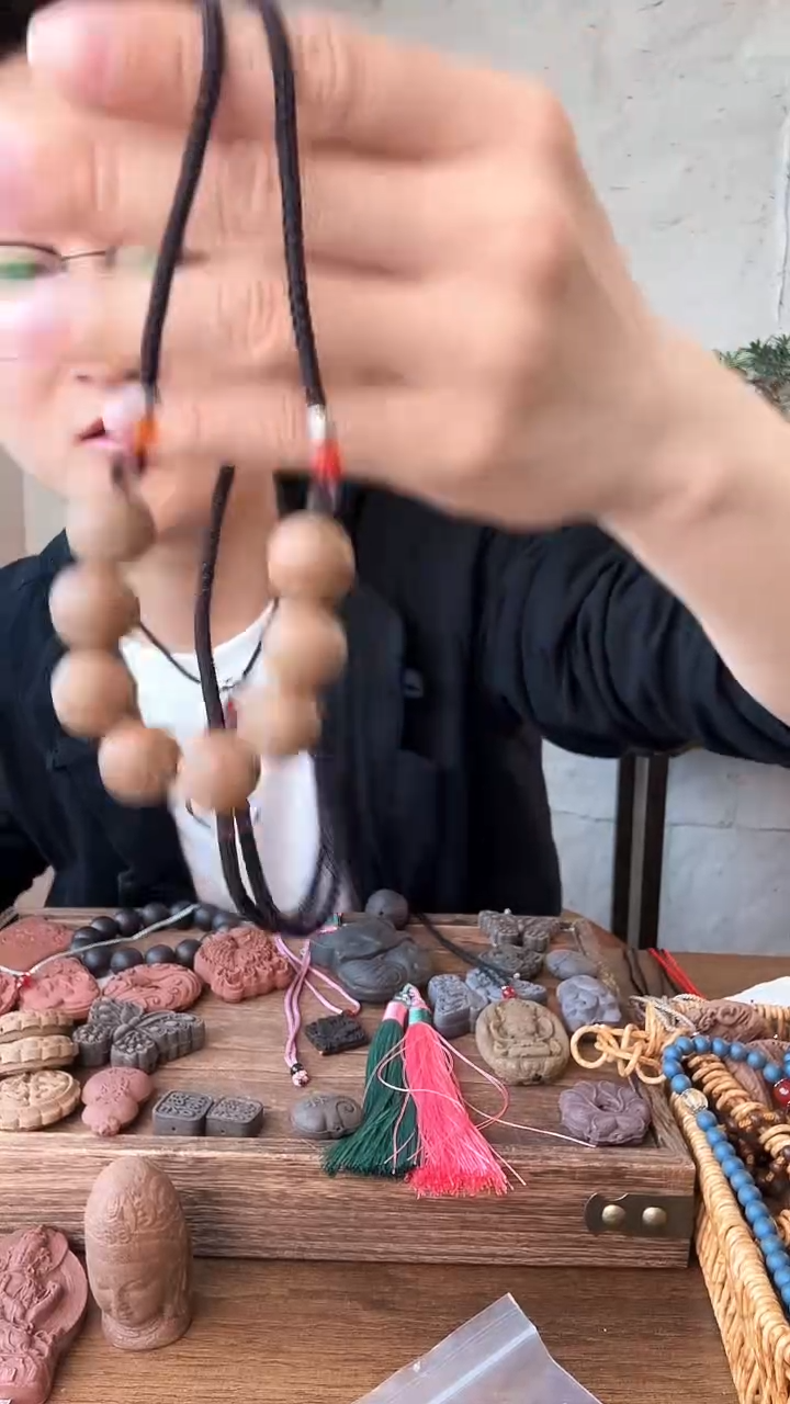 【十二精香方】设计款的项链