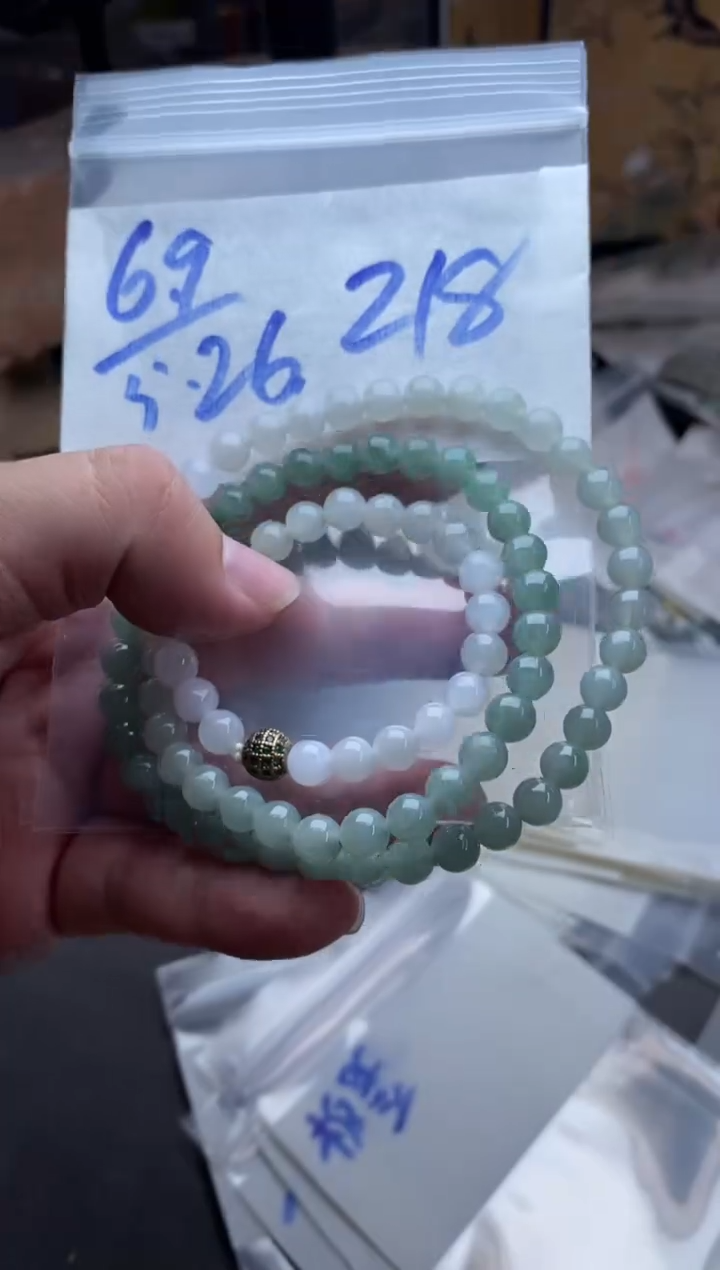 定制翡翠未镶嵌纯天然缅甸翡翠