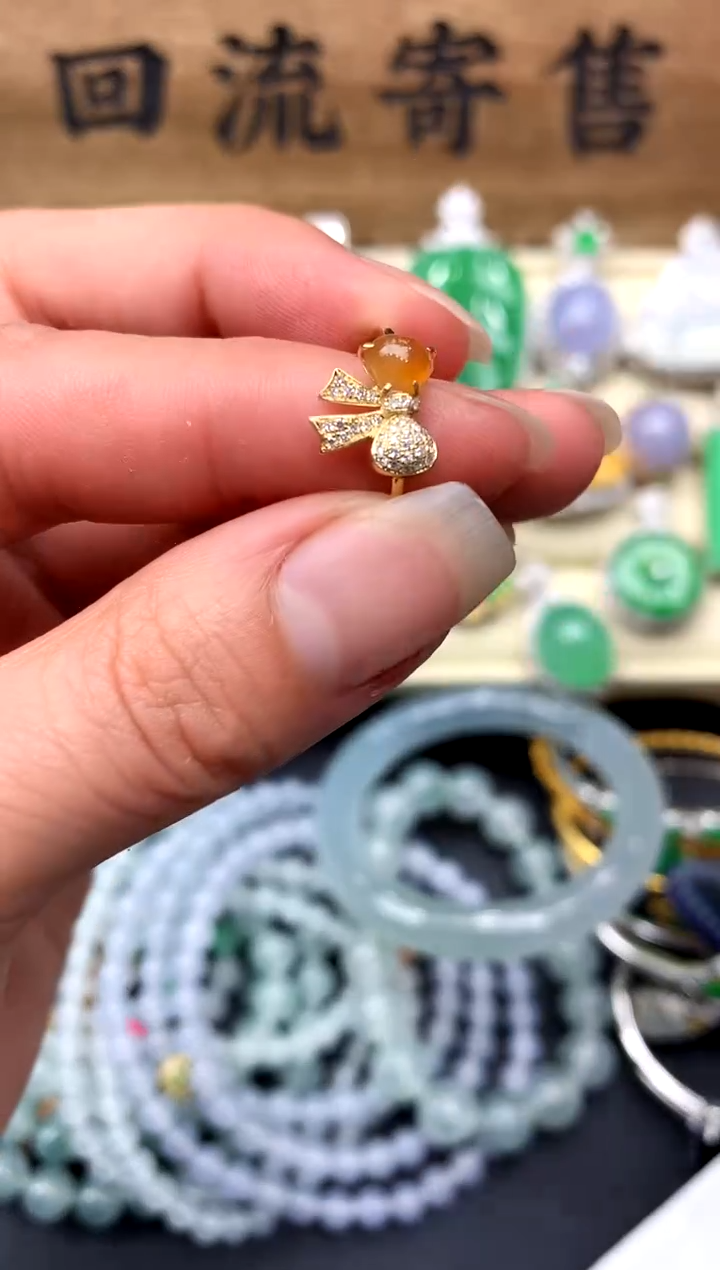 【闪购商品】翡翠戒指18K金镶嵌82-中国好珍宝