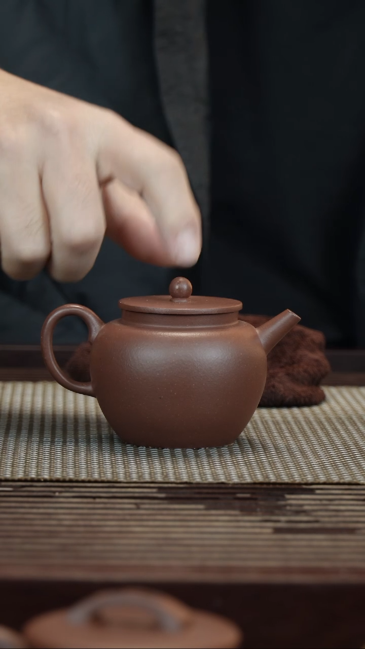 【闪购商品】紫砂茶壶底槽清平盖宫灯