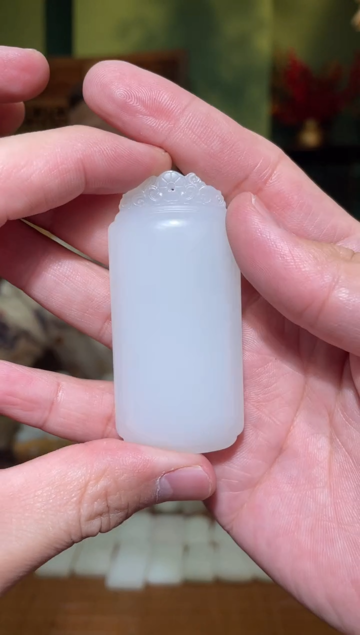 【闪购商品】和田玉吊坠(不含链)未镶嵌无事牌47g