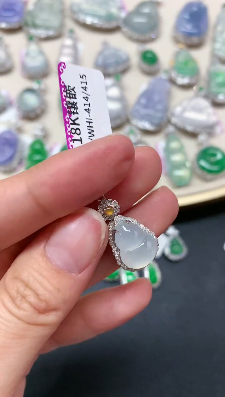 【闪购商品】翡翠吊坠(不含链)18K金镶嵌A220|2980