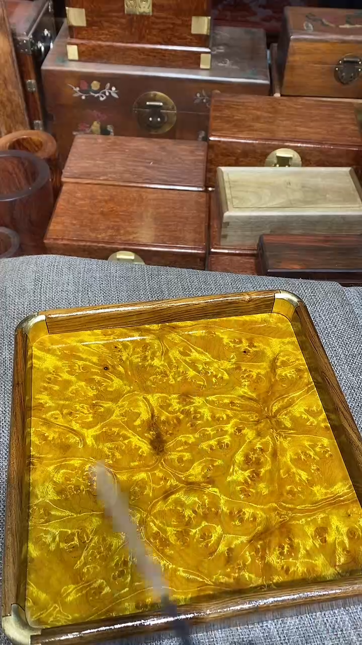 【闪购商品】香樟木木艺茶盘一个