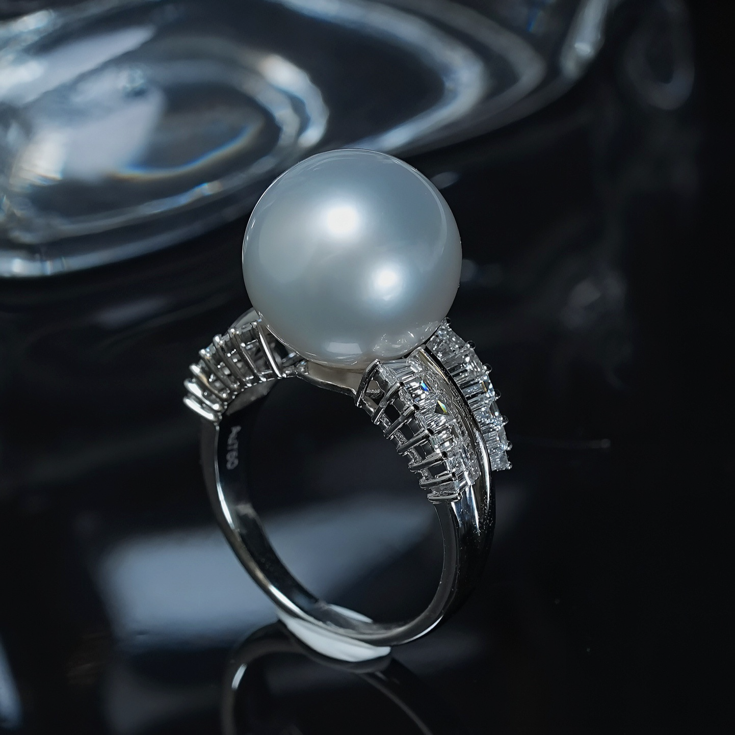 美珍真 18K金镶嵌钻石 澳白珍珠戒指 13.1mm 海水珍珠 百搭经典