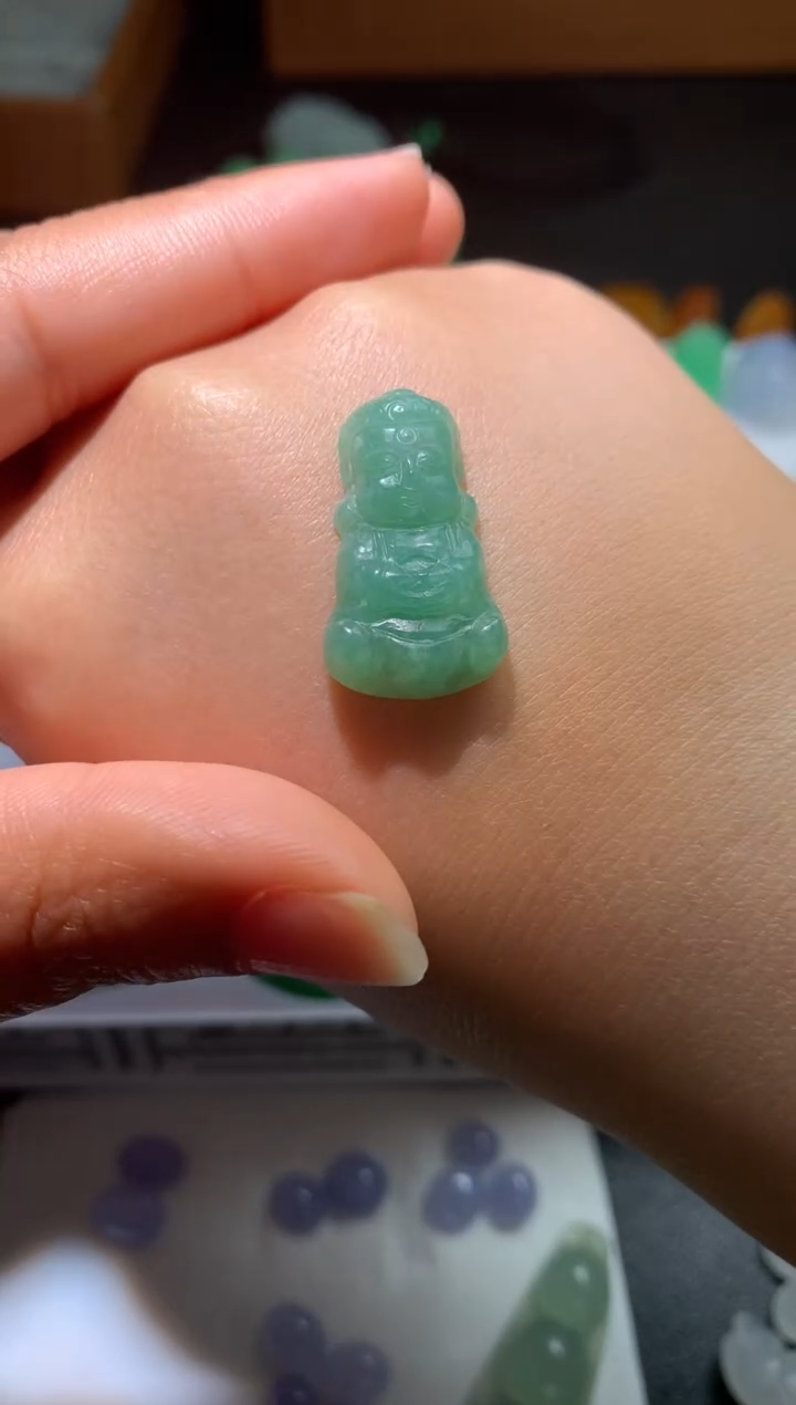 【闪购商品】定制翡翠未镶嵌毛货