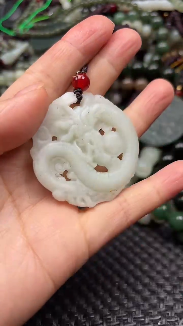 【闪购商品】和田玉颈饰未镶嵌.