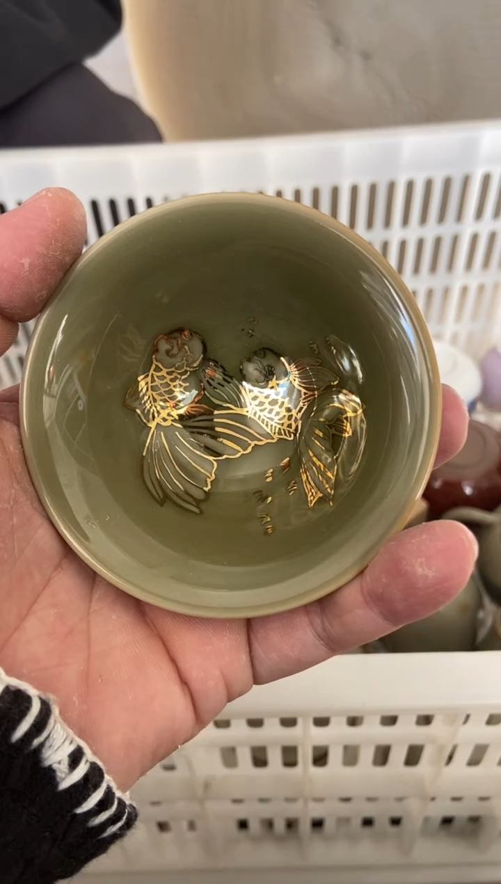 杯子瓷无运费险有瑕疵的摄影的产品有使用过的痕迹有点脏介意勿拍