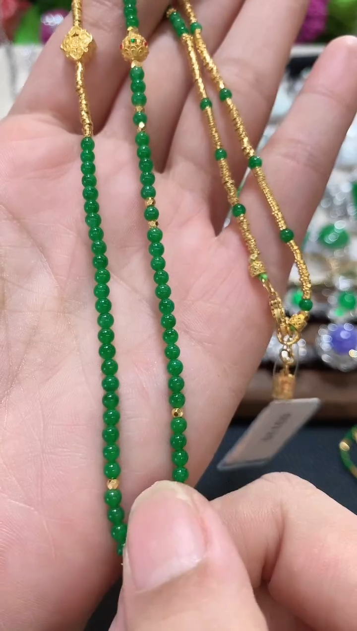 项链18K金镶嵌翡翠b75  