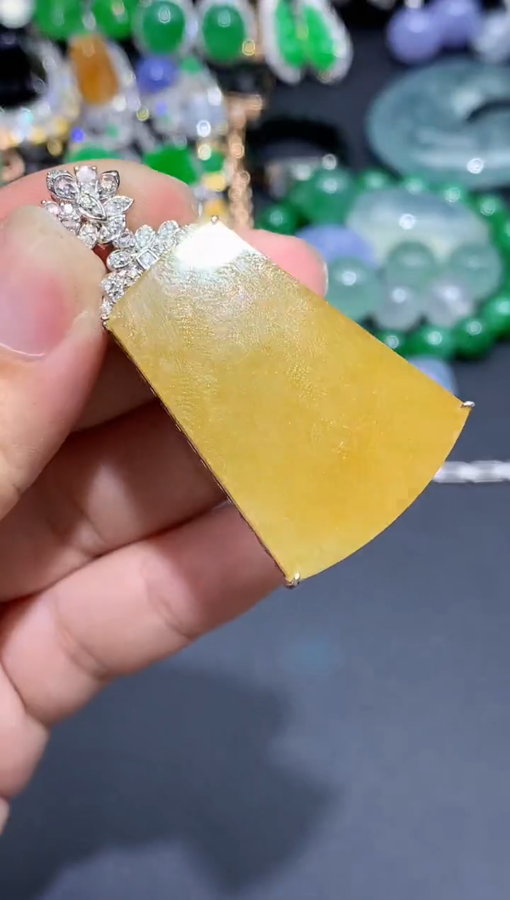 翡翠18K金镶嵌吊坠(不含链)488-春日珠宝