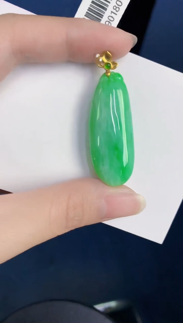 颈饰未镶嵌翡翠天然翡翠缅甸A货