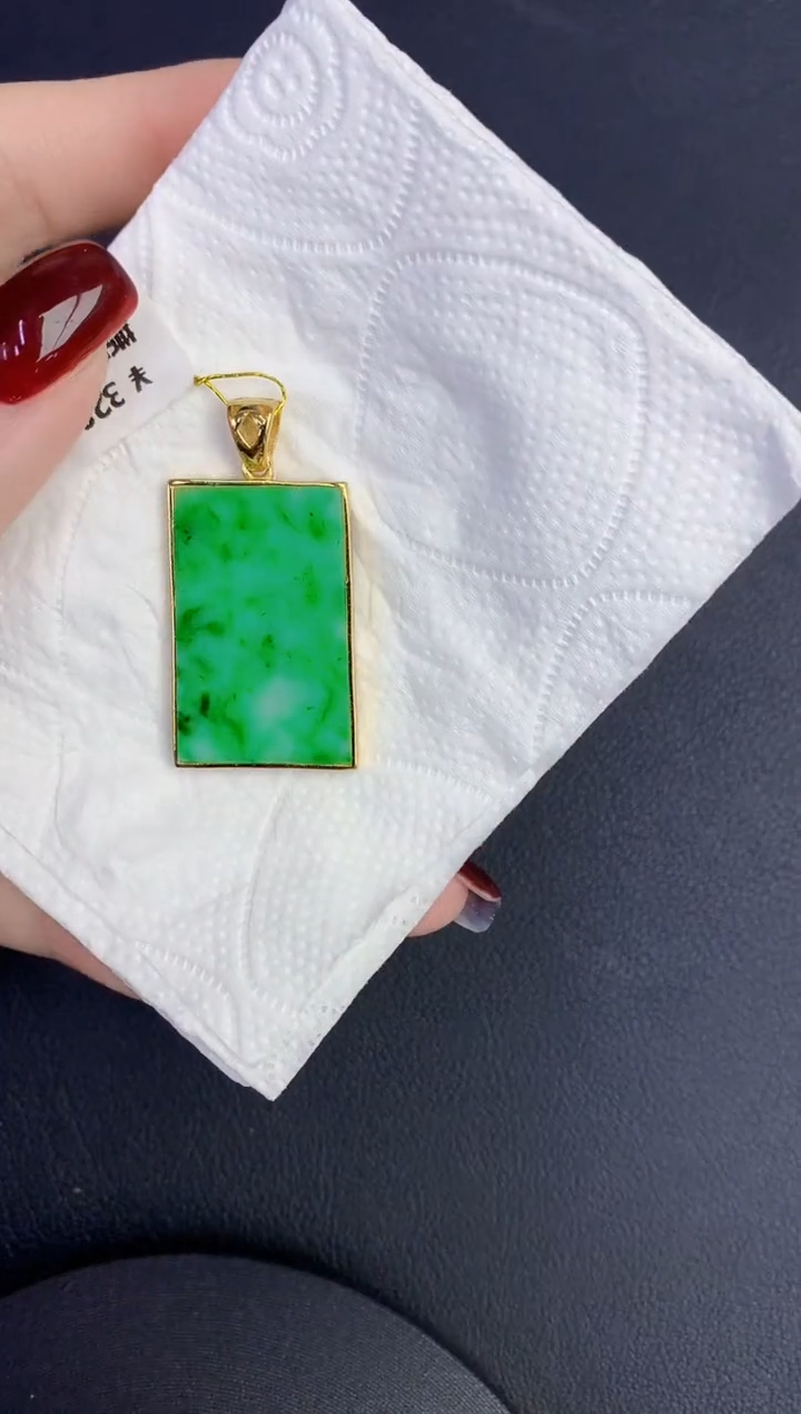 颈饰未镶嵌翡翠缅甸天然翡翠a货