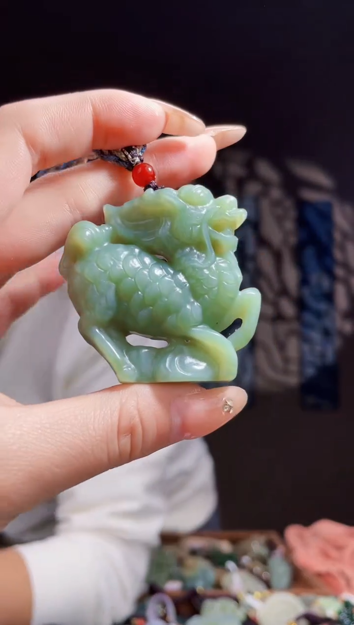 【闪购商品】和田玉颈饰未镶嵌拍一发一