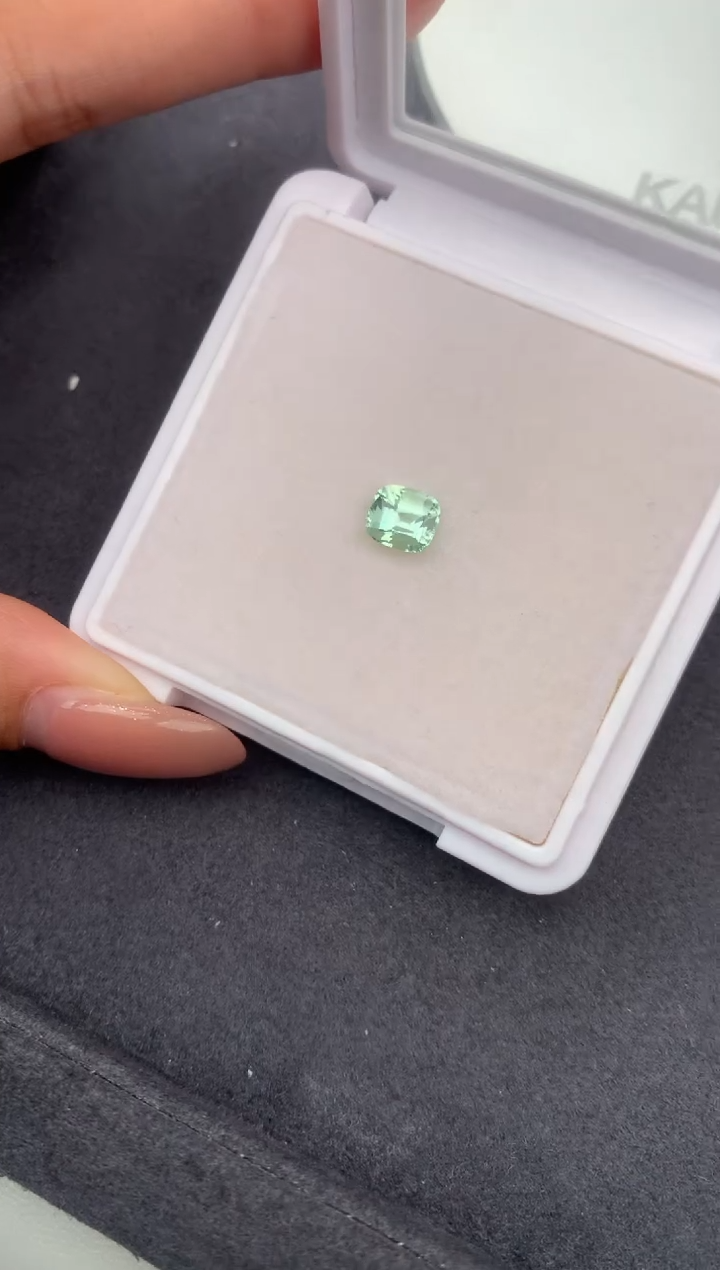 未镶嵌裸石碧玺1ct绿碧玺定制fc
