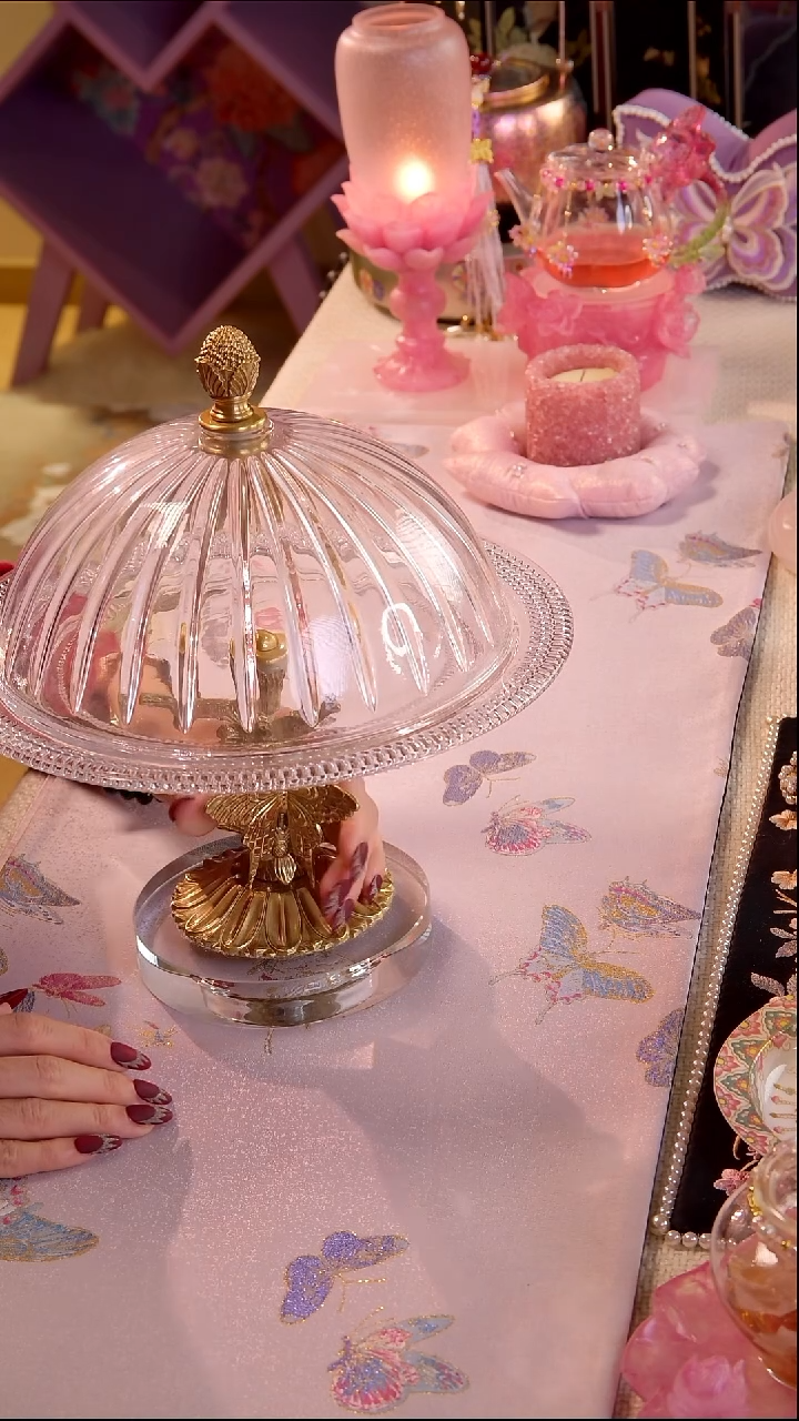 黄铜配水晶玻璃 带盖蛋糕盘 如图所示 