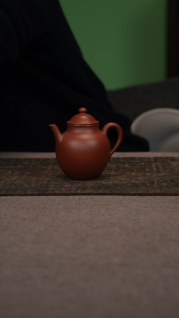 茶壶紫砂秋水古莲子
