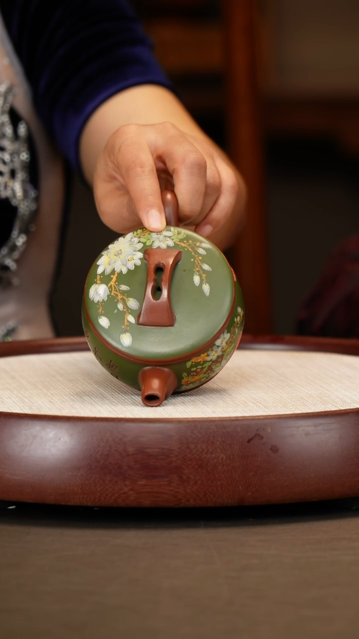 【闪购商品】紫砂茶壶【朱持平】清水泥汉瓦  200CC