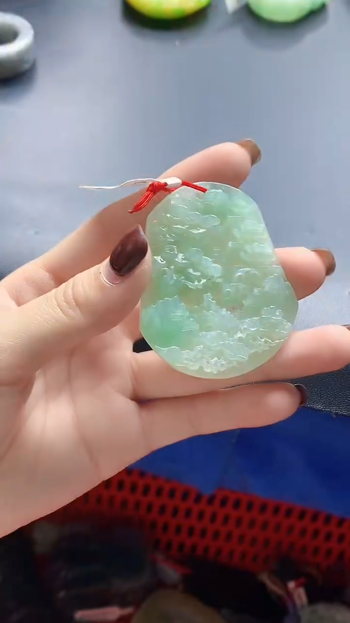 颈饰未镶嵌翡翠天然缅甸a货翡翠