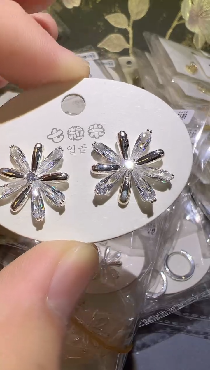 纯铜925银合成立方氧化锆F091