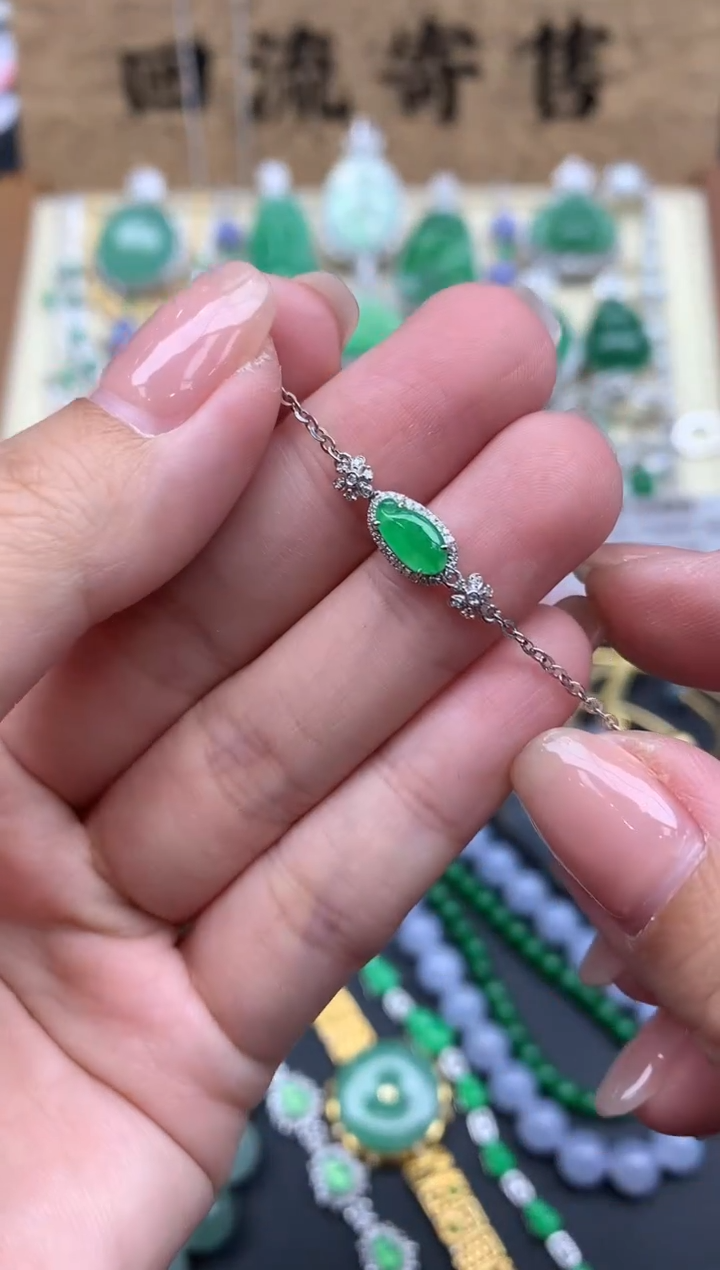 【闪购商品】翡翠手串18K金镶嵌197-中国好珍宝