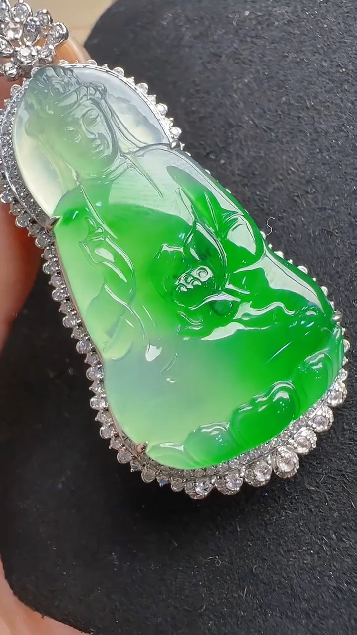 【闪购商品】翡翠吊坠(不含链)18K金镶嵌多样性团购发一件