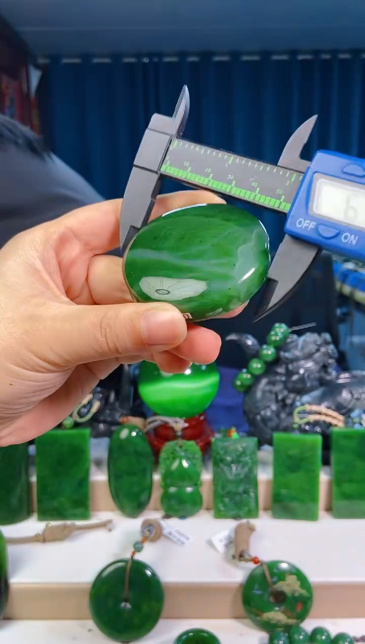 【闪购商品】和田玉挂件未镶嵌1