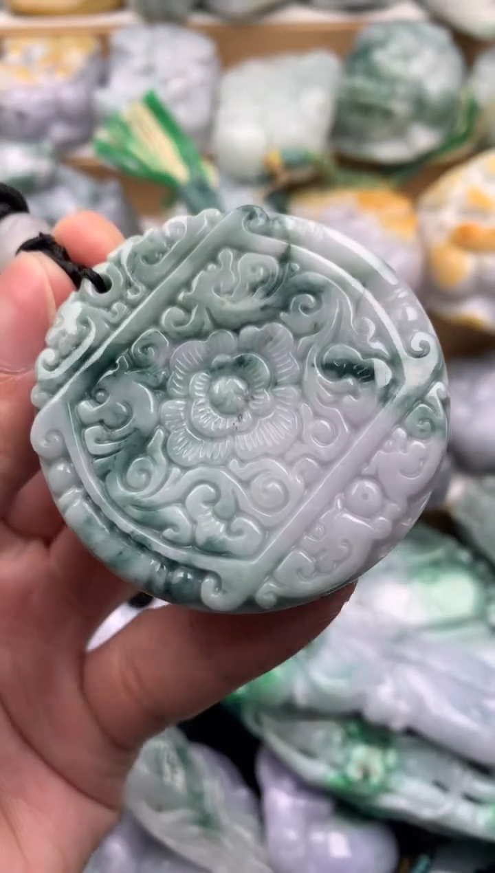 吊坠(不含链)未镶嵌翡翠1