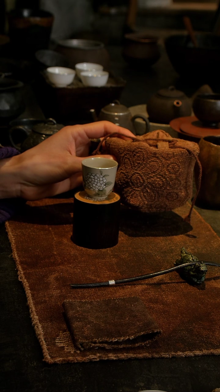 【闪购商品】鱼和熊工作室茶器6月