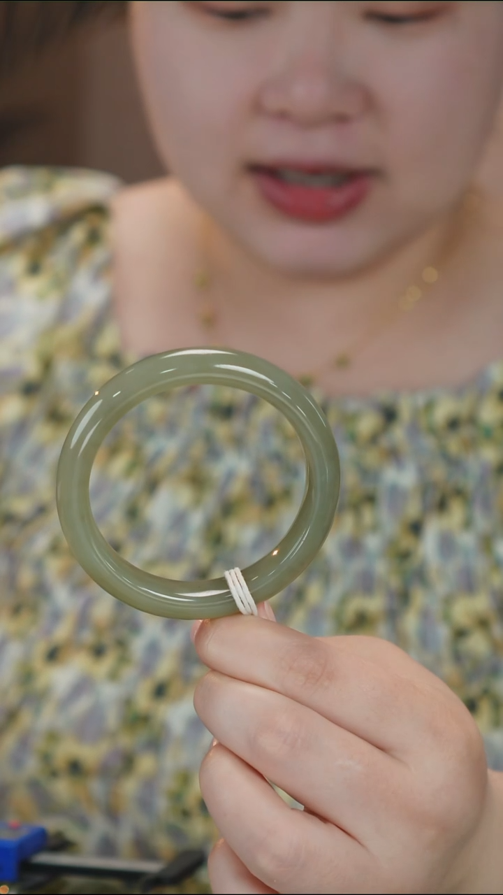 和田玉手镯未镶嵌12【柚子来啦】和田玉拍一发一57