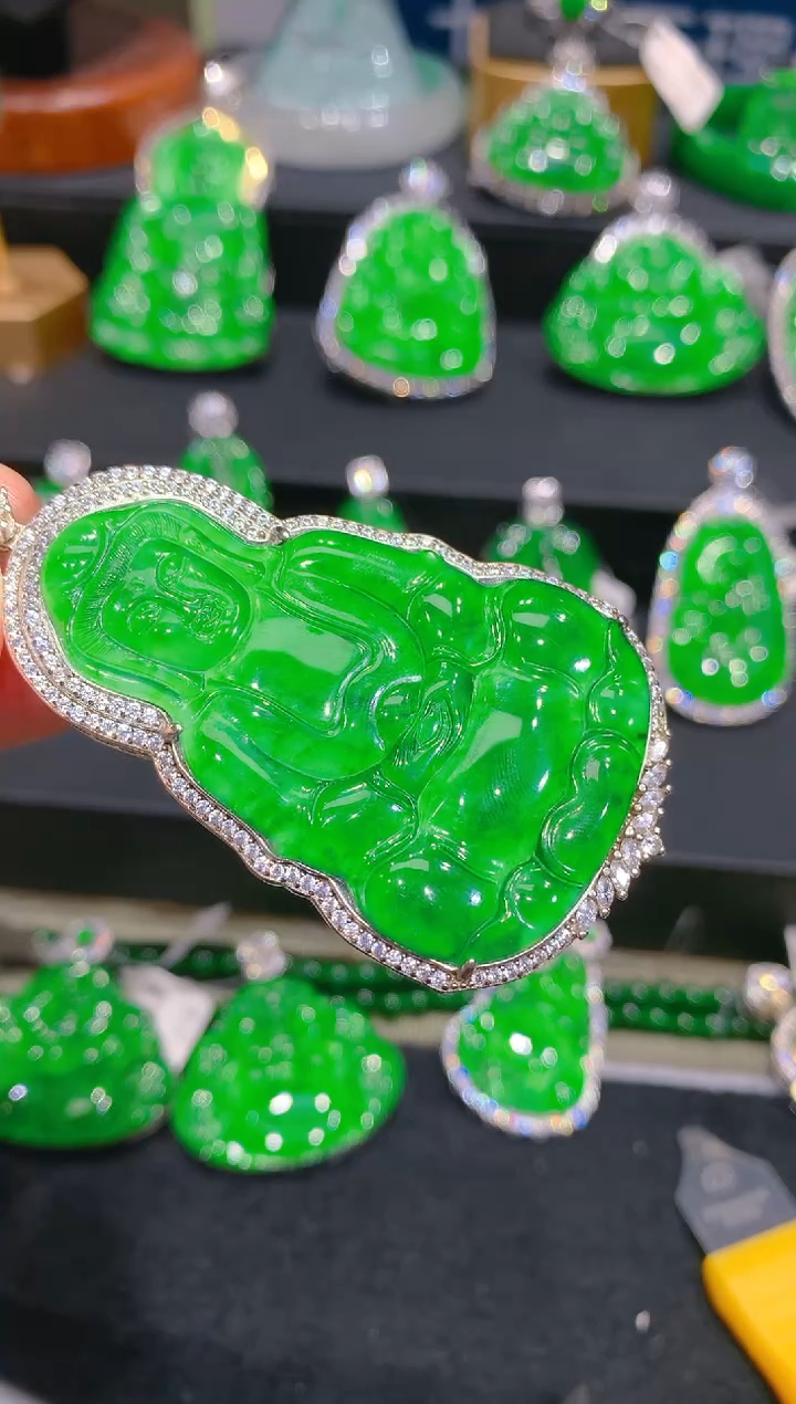 【闪购商品】翡翠颈饰银S925镶嵌74一季1