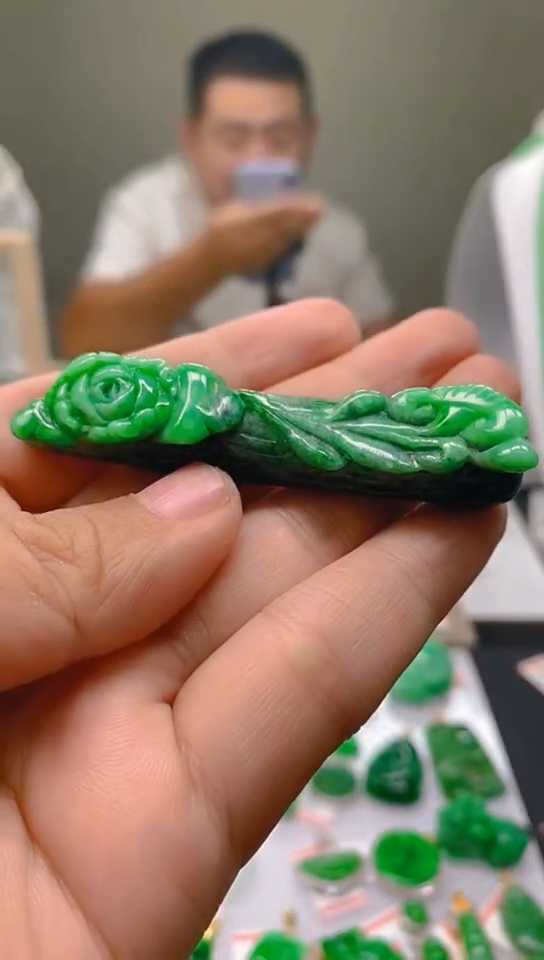 【闪购商品】翡翠颈饰未镶嵌 新号开播，全场乱卖