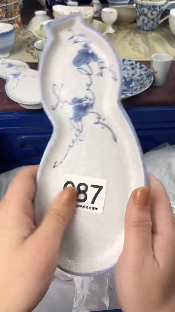 溪**主087                      