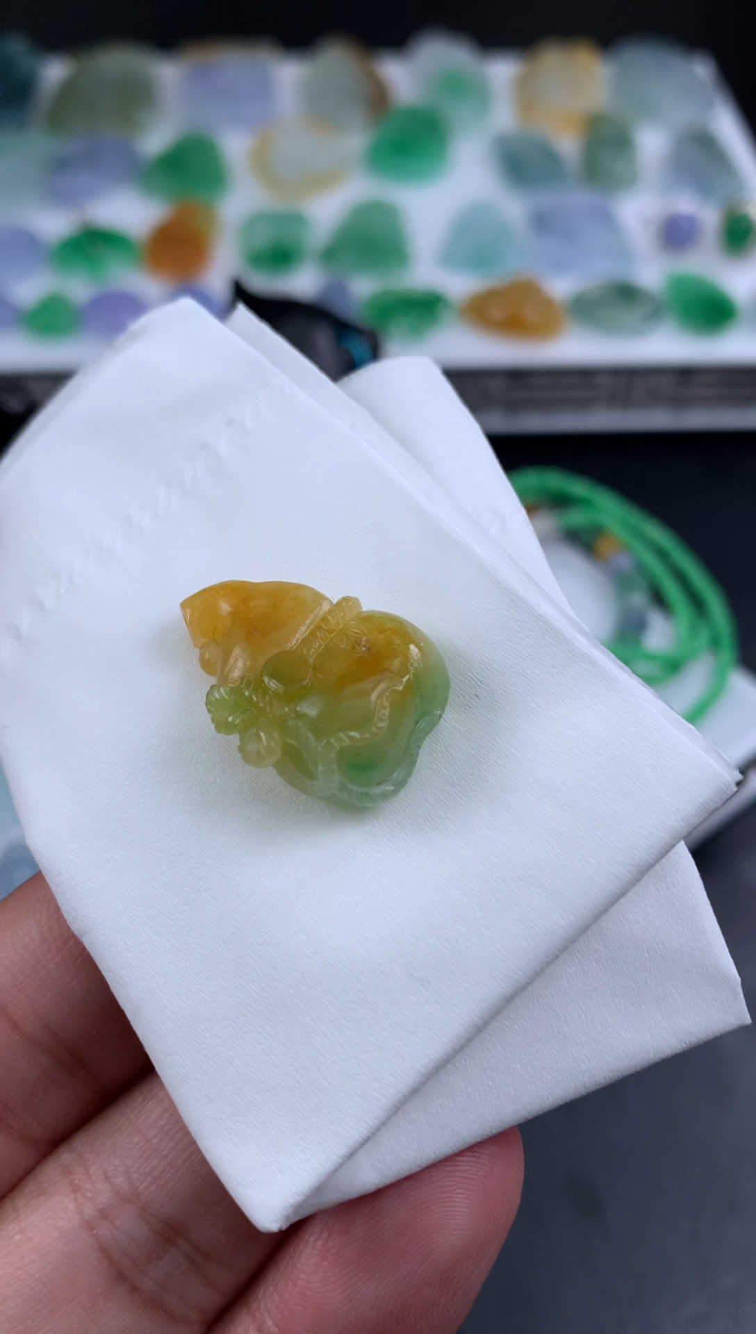 【闪购商品】定制翡翠未镶嵌翡翠