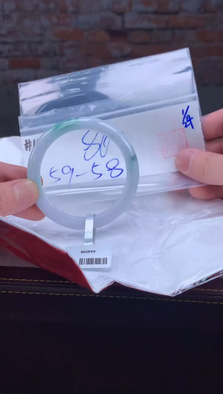 【闪购商品】定制翡翠未镶嵌毛货手镯需精细抛光/手镯106