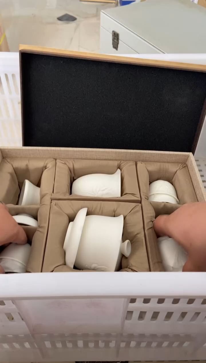 杯无运费险有瑕疵的摄影的产品有使用过的痕迹有点脏介意勿拍