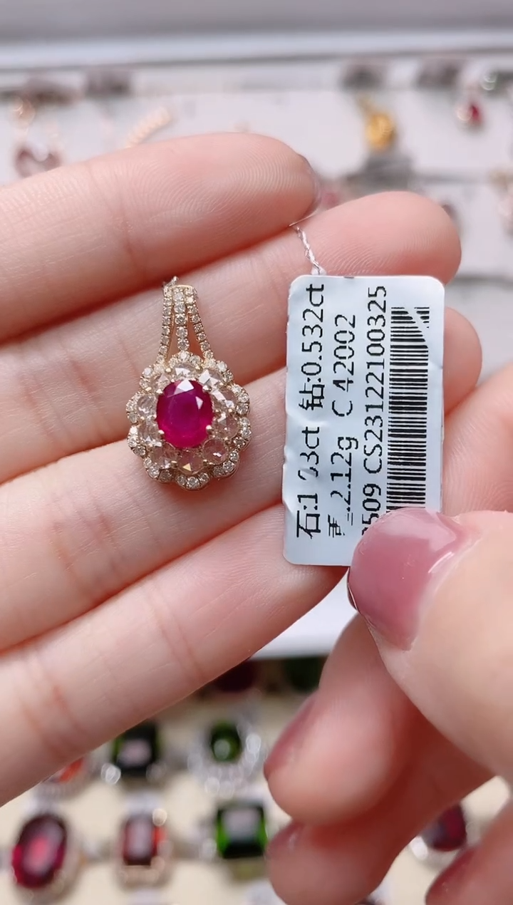 【闪购商品】红宝石18K金吊坠18K金镶嵌1
