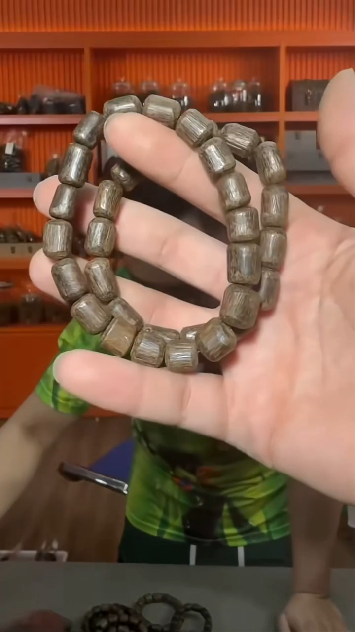 沉香手串252号单圈加里曼丹多样性发一