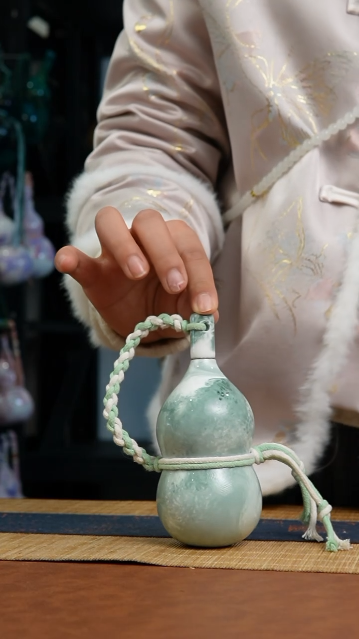 183号 天然热水酒葫芦 一物一拍（有瑕介意勿拍）