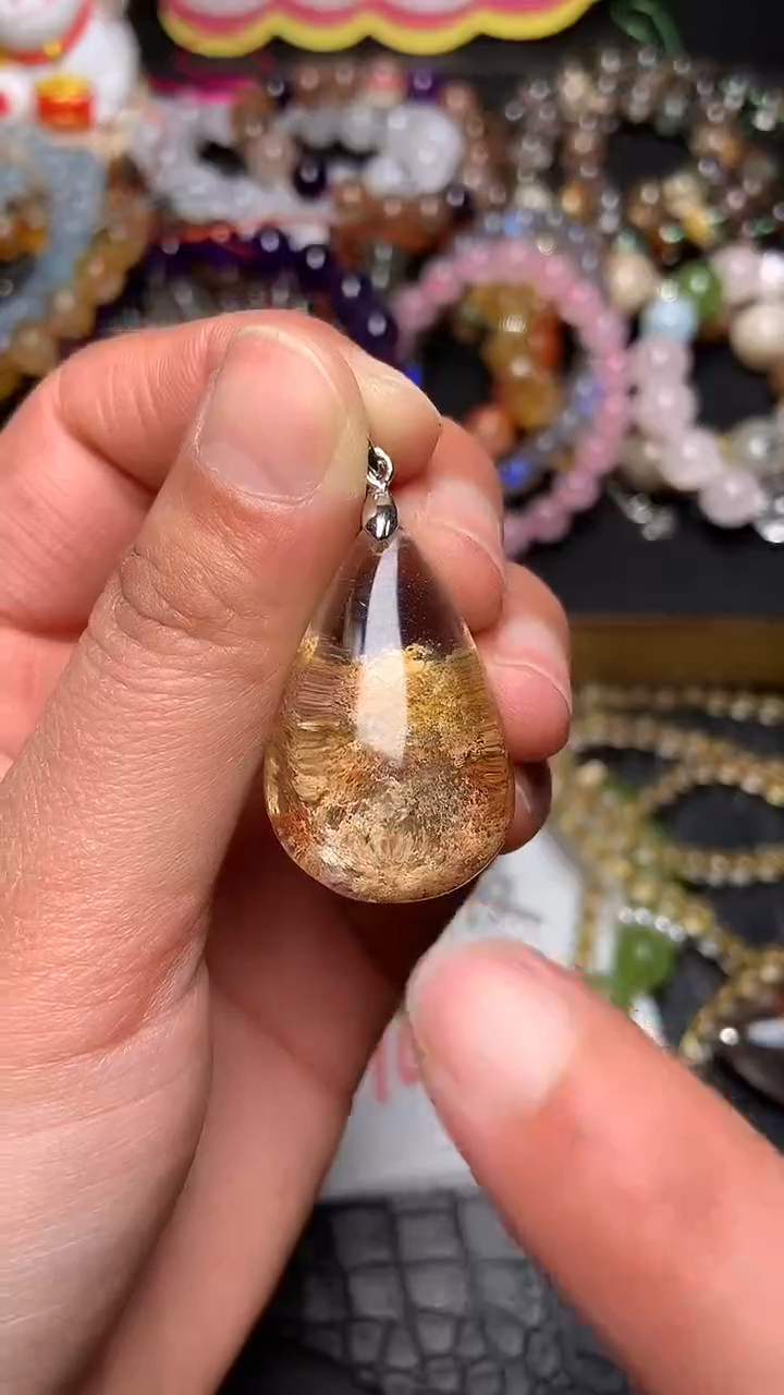 【闪购商品】水晶吊坠(赠链)未镶嵌55