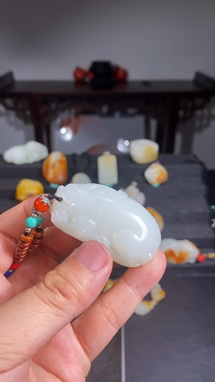 和田玉未镶嵌挂件其他