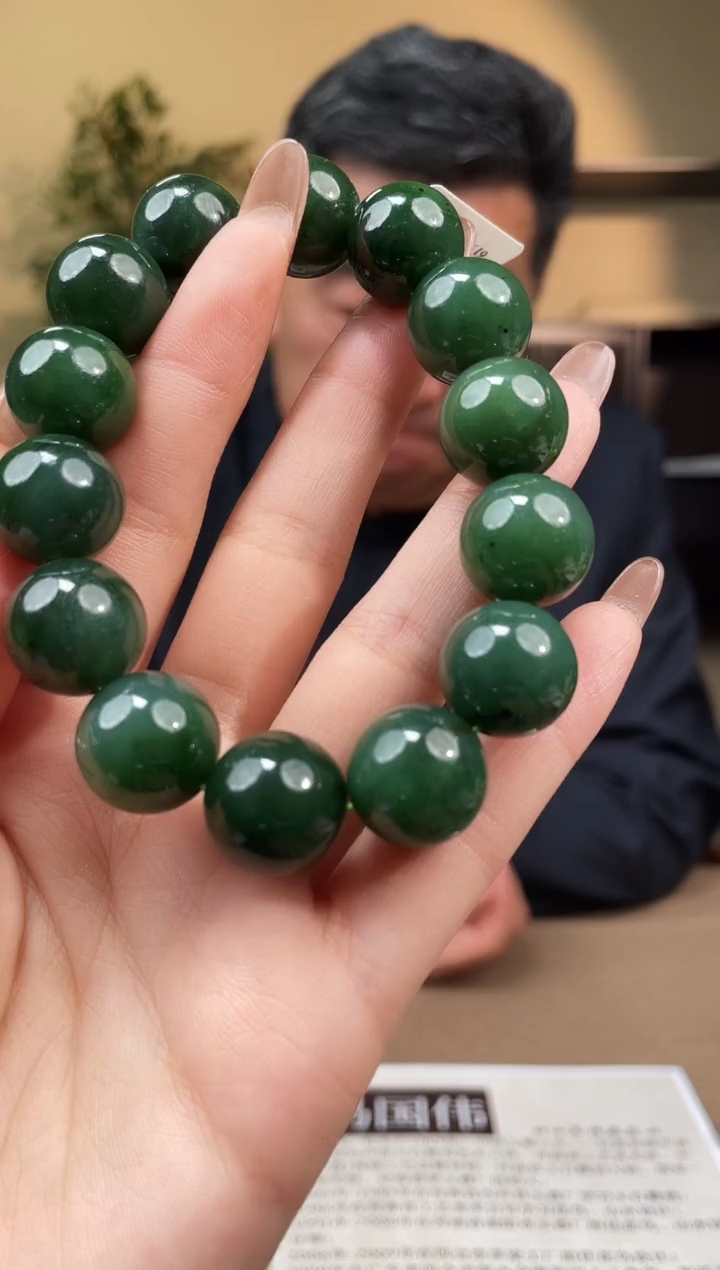 颈饰未镶嵌和田玉多样性发货拍一发一