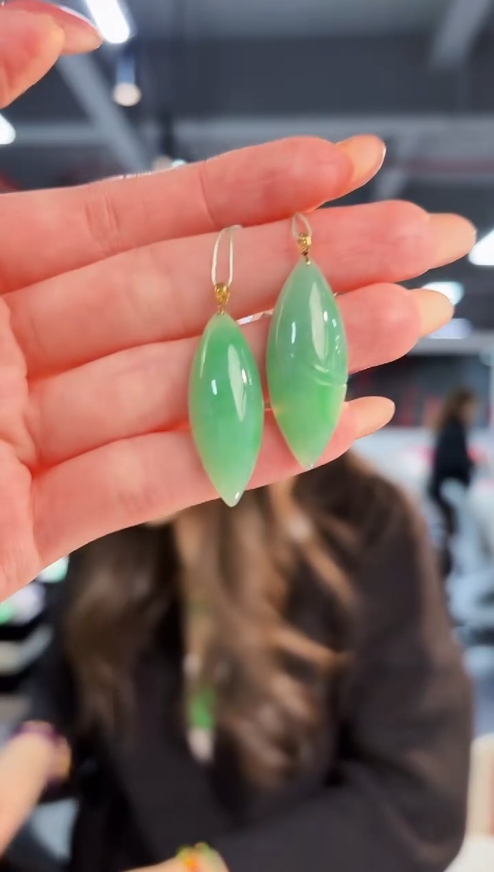 【闪购商品】翡翠颈饰18K金镶嵌缅料A货/多样性发货/一件