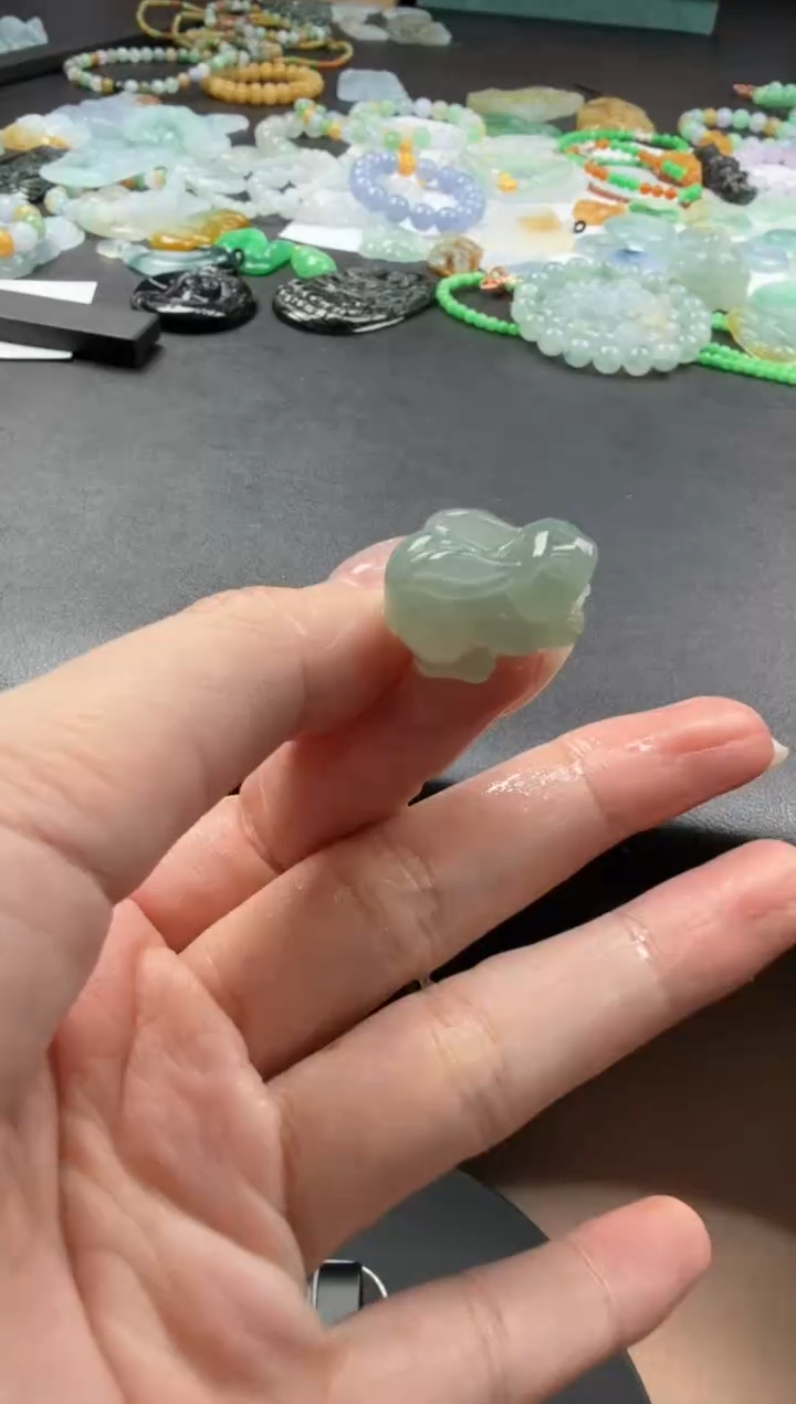 未镶嵌定制翡翠326-翡翠饰品毛货