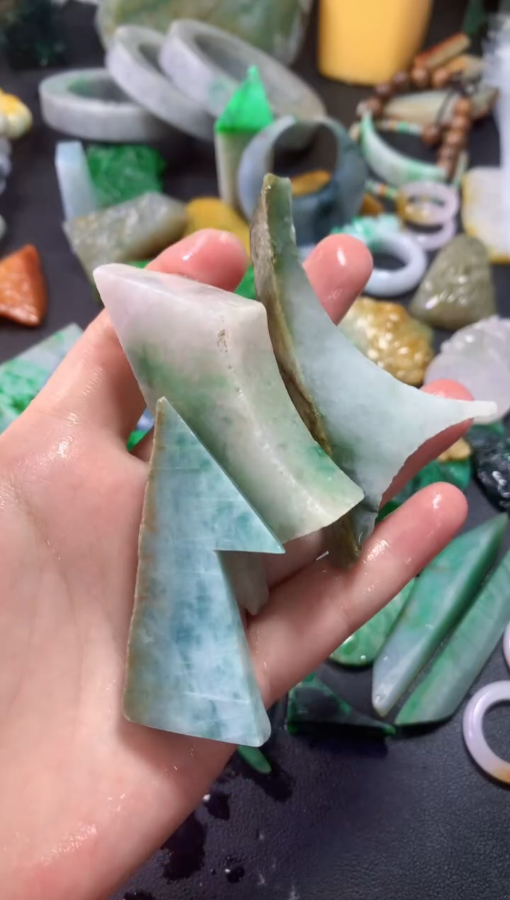 颈饰未镶嵌翡翠079天然翡翠