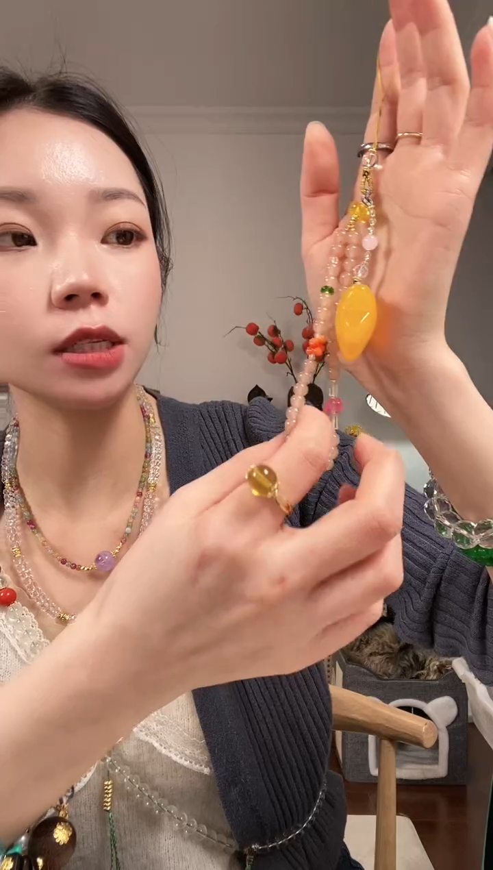 【闪购商品】琥珀颈饰未镶嵌A644AAAAA