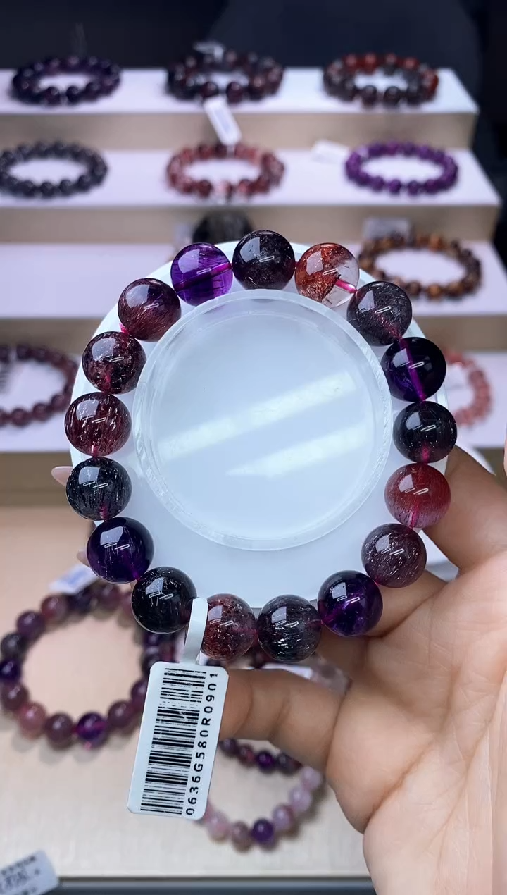 【闪购商品】水晶手链未镶嵌黑加仑超七单圈12m+